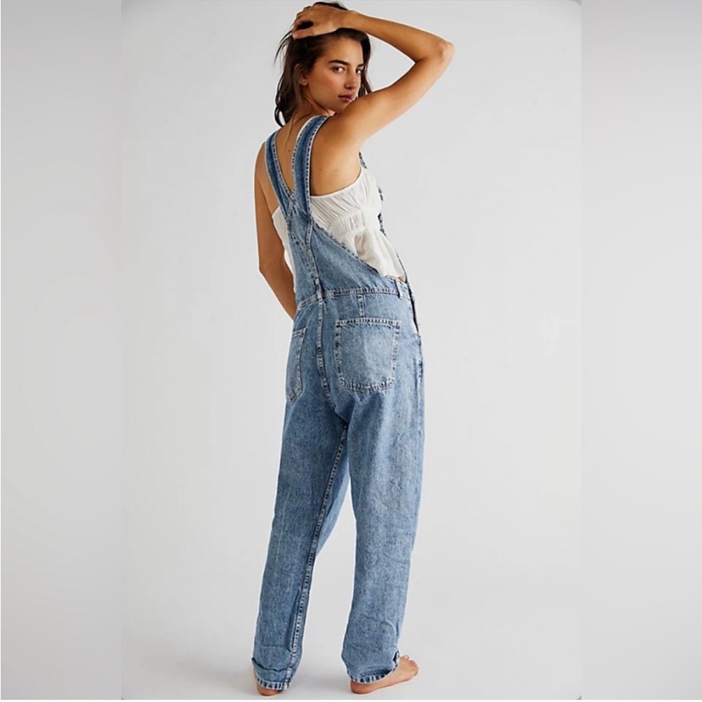 New FREE PEOPLE Ziggy Sapphire Blue Denim Overalls Medium Wash WTF Size Medium - Picture 3 of 12